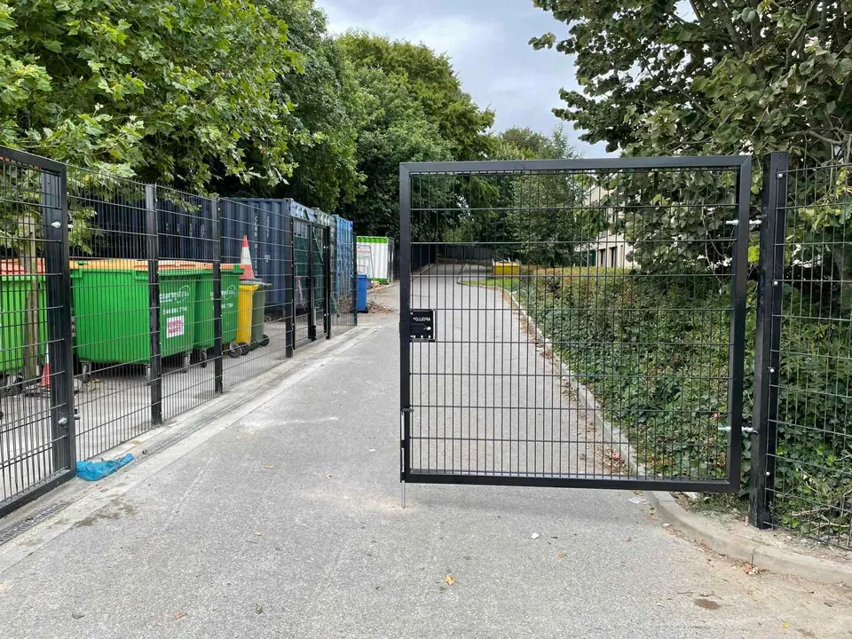 Victory Academy – Security Fencing