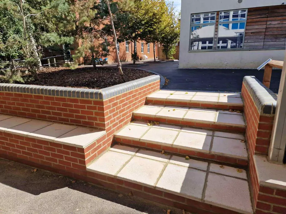 Holcombe Grammar – Thinking Facilities