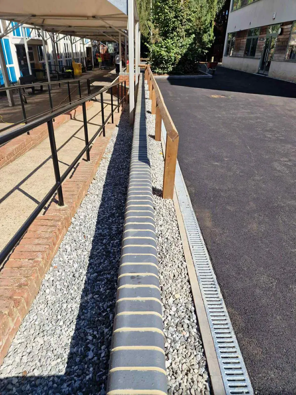 Holcombe Grammar – Thinking Facilities detail 6